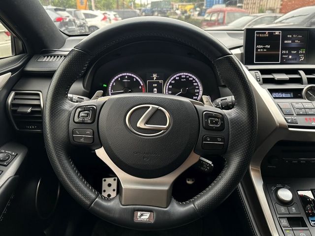 LEXUS凌志 NX200T  第7張相片