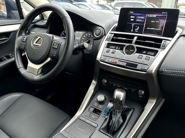 LEXUS凌志 NX200  第7張相片