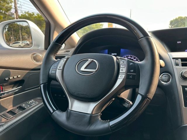 LEXUS凌志 RX270  第6張相片