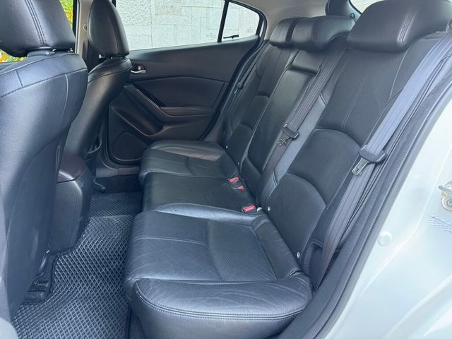 MAZDA馬自達 MAZDA 3  第8張相片