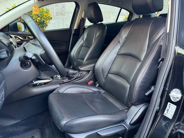 MAZDA馬自達 MAZDA 3  第6張相片