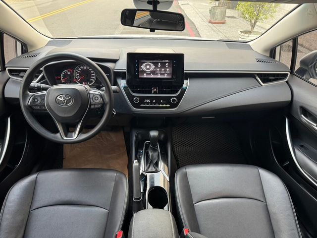 TOYOTA豐田 ALTIS  第9張相片