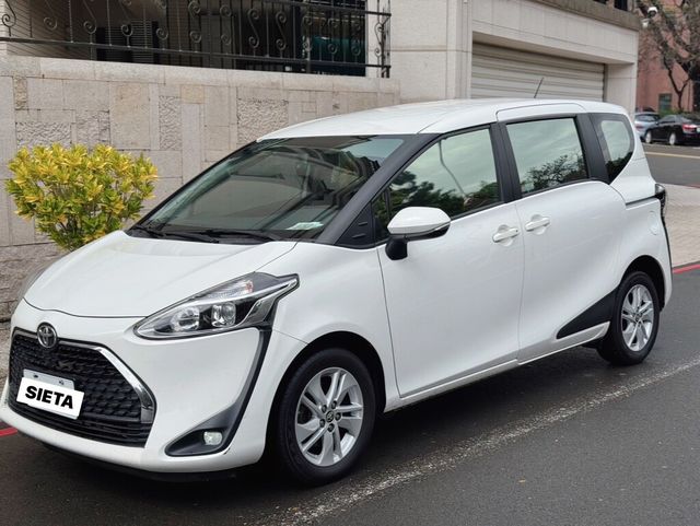 TOYOTA豐田 SIENTA  第1張相片
