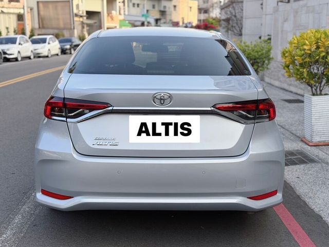 TOYOTA豐田 ALTIS  第7張相片