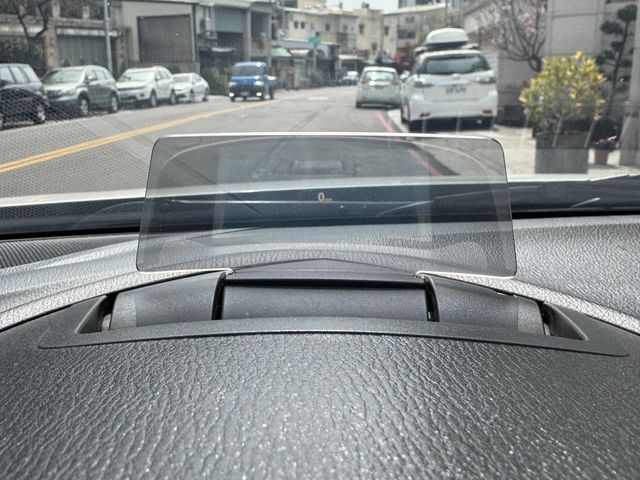 MAZDA馬自達 MAZDA 3  第16張相片