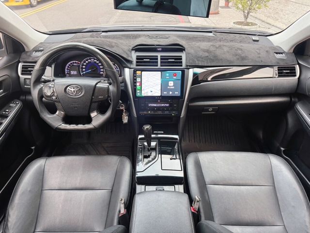 TOYOTA豐田 CAMRY  第5張相片