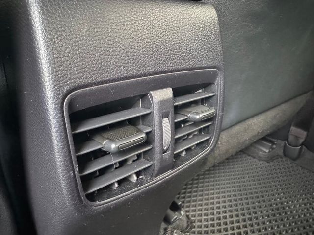 TOYOTA豐田 ALTIS  第3張相片