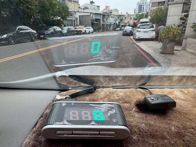 TOYOTA豐田 ALTIS  第9張相片