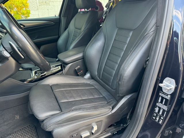 BMW寶馬 X4 XDRIVE30I  第15張相片