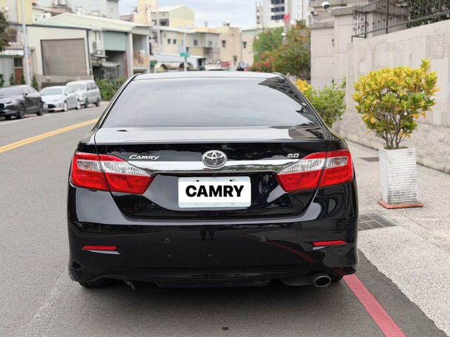 TOYOTA豐田 CAMRY  第4張相片
