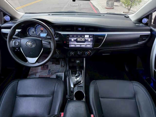 TOYOTA豐田 ALTIS  第5張相片