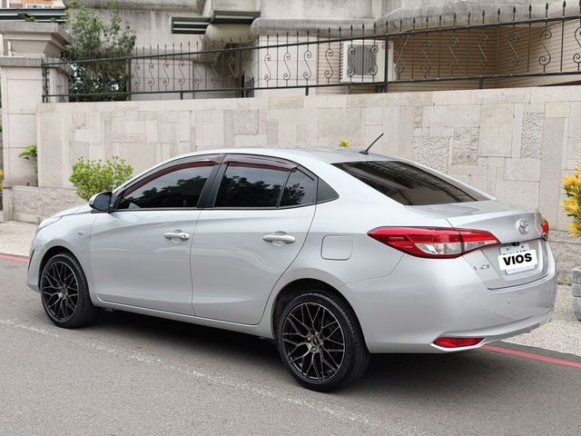 TOYOTA豐田 VIOS  第2張相片