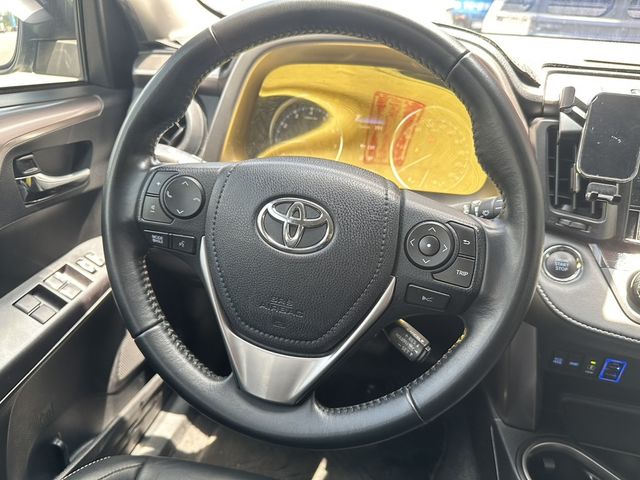 TOYOTA豐田 ALTIS  第6張相片