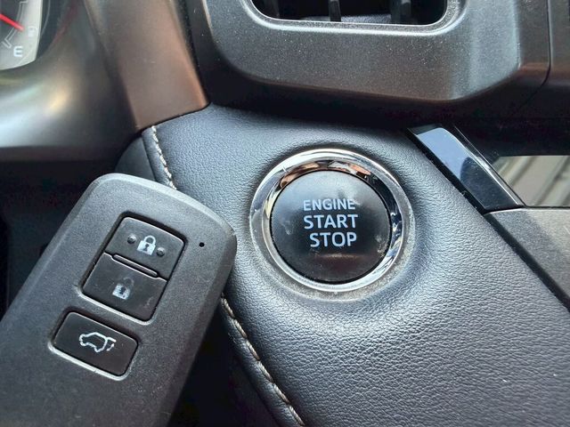 TOYOTA豐田 RAV4  第16張相片
