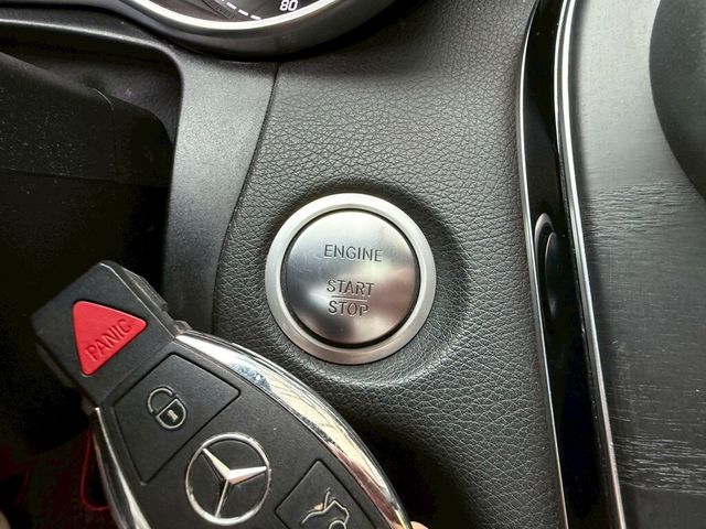 M-BENZ賓士 C300  第15張相片