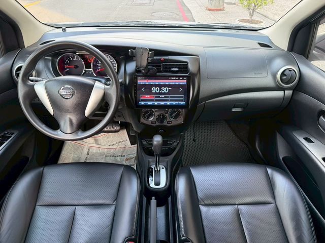 NISSAN日產 LIVINA  第5張相片
