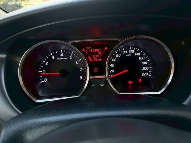 NISSAN日產 LIVINA  第6張相片