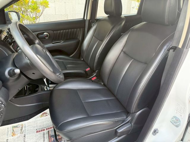 NISSAN日產 LIVINA  第9張相片