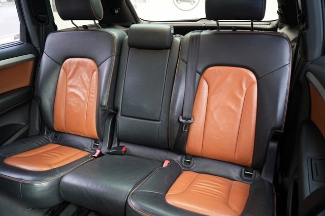 全新4條輪胎，搭載3.0L V6渦輪引擎與四驅系統，提供強勁動力和穩定操控，豪華內裝以高品質材料打造。  第7張相片