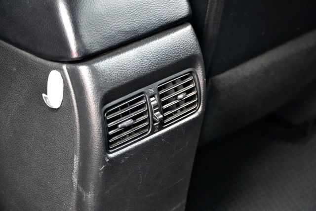 車況極佳，內裝乾淨舒適，搭載節能省油引擎與先進安全配備，駕駛輕鬆穩定，低里程數，空間寬敞。  第19張相片