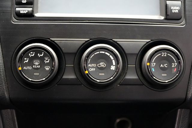 旅行式4WD，內部空間寬敞，坐起來舒適，提升各種路況的穩定性與抓地力。  第16張相片