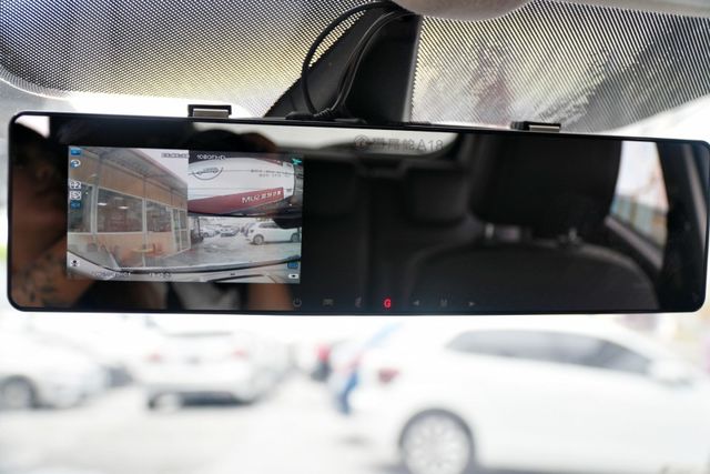 省油省稅金，巡跡防滑免鑰匙啟動，配備齊全，優質代步車。  第16張相片