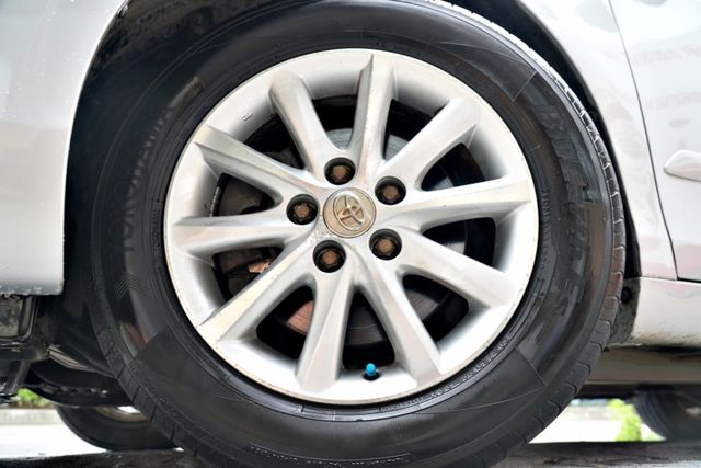 經典優質代步車，一手車，內裝質感有品味，車況極佳。  第7張相片