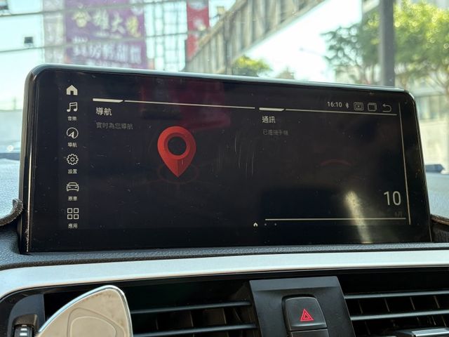 小改款118i精品改!原鈑件氣氛佳!M版空力套件/牛角後視鏡/雙出排氣/M版方向盤/18吋鍛造鋁圈/哈曼卡頓音響/安卓機  第12張相片