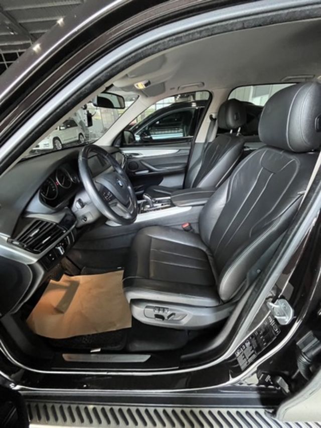 BMW寶馬 X5 XDRIVE25D  第6張相片