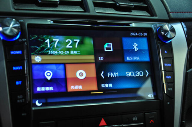 TOYOTA豐田 CAMRY HYBRID  第12張相片