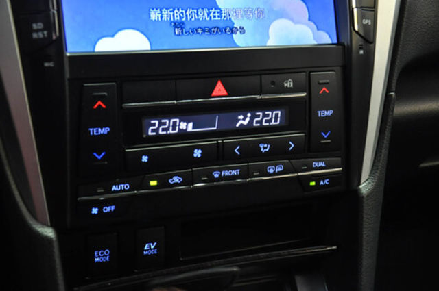 TOYOTA豐田 CAMRY HYBRID  第15張相片
