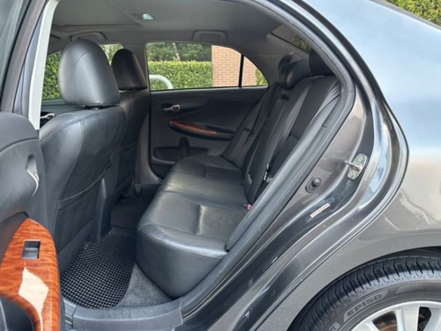 TOYOTA豐田 ALTIS  第8張相片