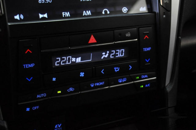 TOYOTA豐田 CAMRY HYBRID  第6張相片
