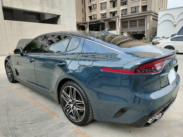 KIA起亞 STINGER  第2張相片