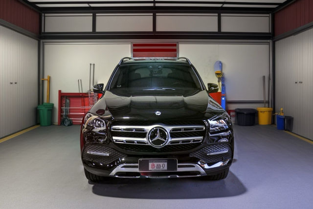 M-BENZ賓士 GLS 350D  第3張相片