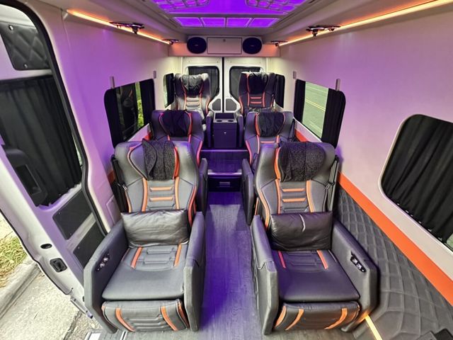 VOLKSWAGEN福斯 CRAFTER  第8張相片