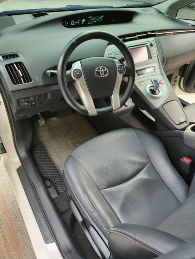 TOYOTA豐田 PRIUS  第4張相片