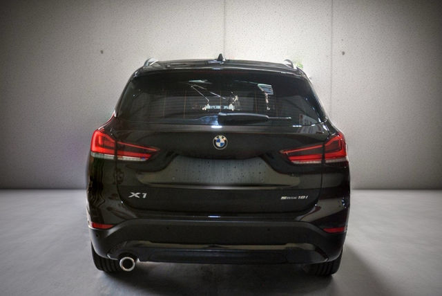 BMW寶馬 X1  第3張相片