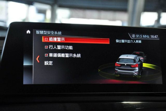 BMW寶馬 X1  第5張相片