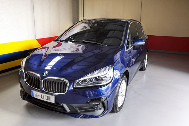 BMW寶馬 218I  第1張相片