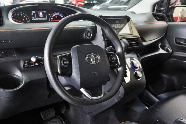 TOYOTA豐田 SIENTA  第4張相片