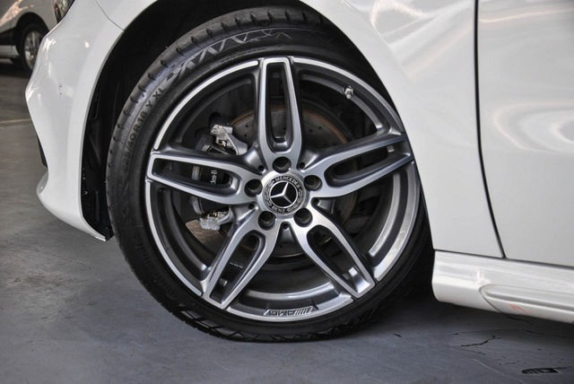 M-BENZ賓士 A180  第3張相片
