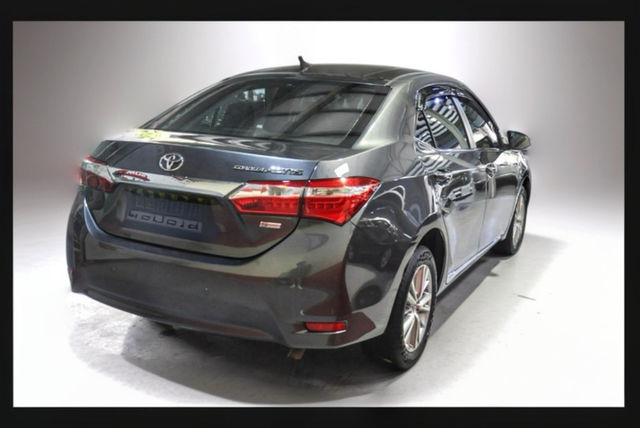 TOYOTA豐田 ALTIS  第2張相片