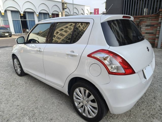 SUZUKI鈴木 SWIFT  第2張相片