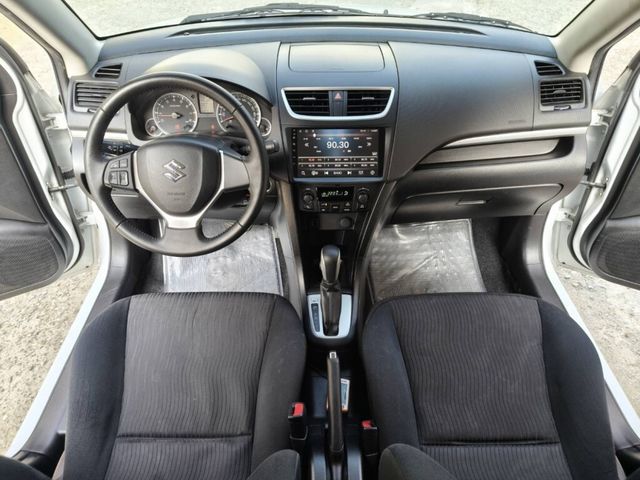 SUZUKI鈴木 SWIFT  第4張相片