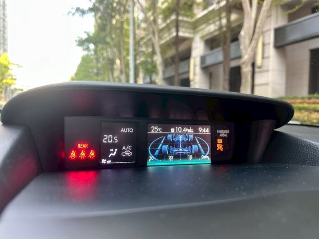 SUBARU速霸陸 IMPREZA  第5張相片