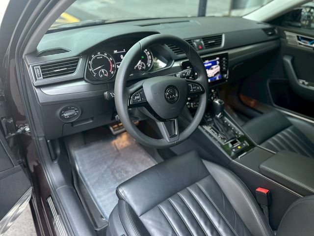 SKODA司科達 SUPERB COMBI  第7張相片