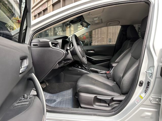 TOYOTA豐田 ALTIS  第5張相片