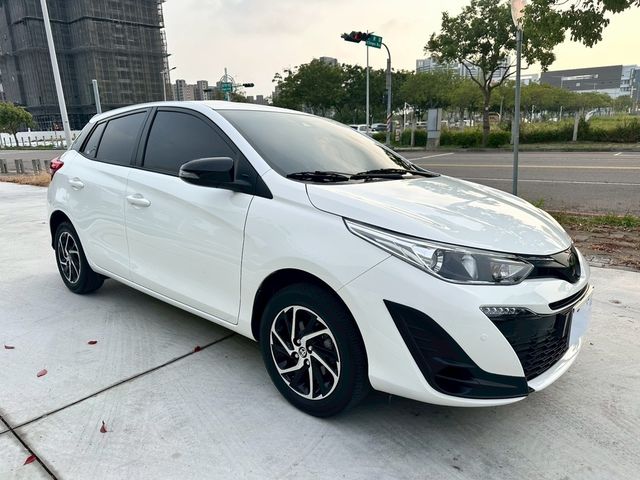 TOYOTA豐田 YARIS  第1張相片