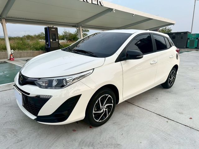 TOYOTA豐田 YARIS  第2張相片